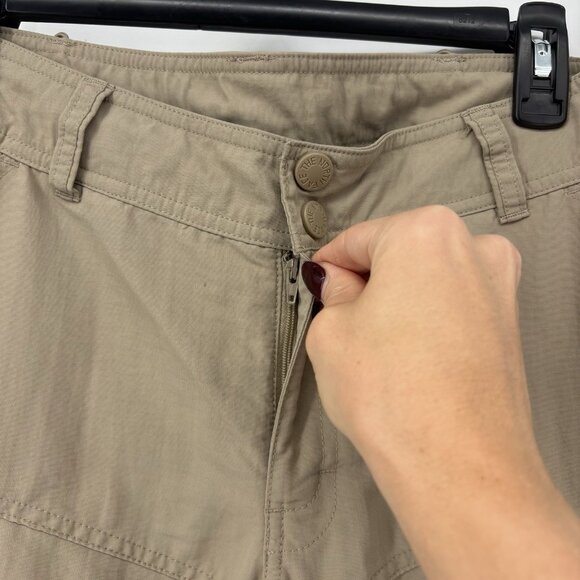 The North Face Convertible Outdoor Cargo Pants Womens Size 8 Tan Zip Off Leg - Picture 6 of 16